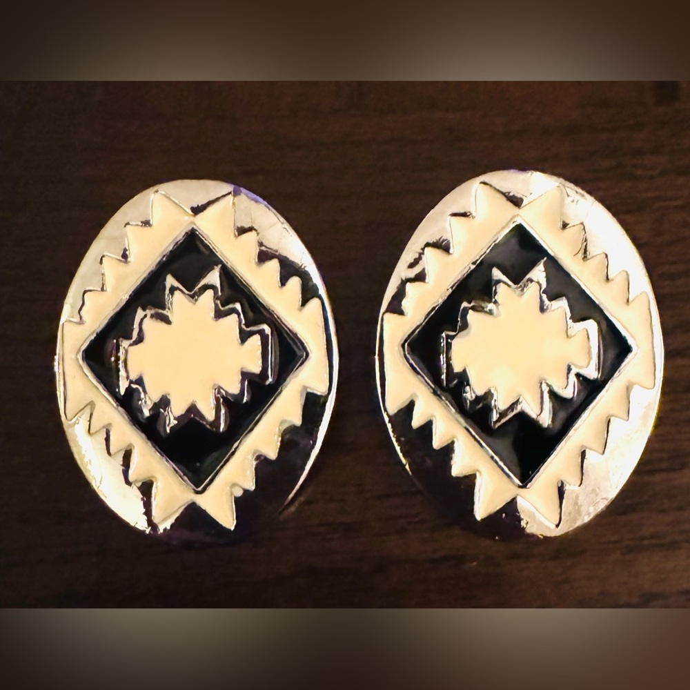 Vintage Southwestern Concho Geometric Earrings made in USA western Boho Retro